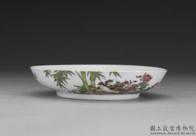 图片[2]-Dish with flowers and bamboo in falangcai painted enamels, Qing dynasty, Yongzheng reign 1723-1735-China Archive